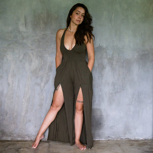 Premium Capri Pocket Yoga Leggings  Stomach Compression – Jolie Vaughan  Mature Women's Online Clothing Boutique